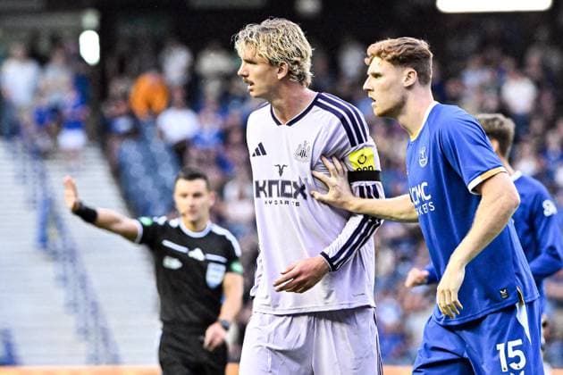 Newcastle United v Everton Pre-Season Friendly Nick Woltemade of Newcastle United and Jake O™Brien of Everton during the Pre-Season Friendly match at Scottish Gas Murrayfield Stadium, Edinburgh 12 08 2026 UK Newspapers OUT Copyright: xJamiexJohnstonx FIL-23757-0361
