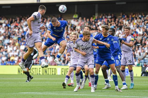 Newcastle United v Everton Pre-Season Friendly Miodrag Pivas of Newcastle United headers the ball during the Pre-Season Friendly match at Scottish Gas Murrayfield Stadium, Edinburgh 12 08 2026 UK Newspapers OUT Copyright: xJamiexJohnstonx FIL-23757-0421