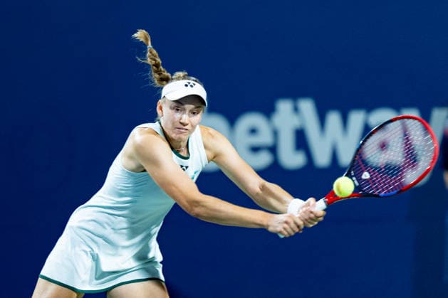 Tennis, WTA tournament in Toronto, semi-final, Gauff v Rybakina