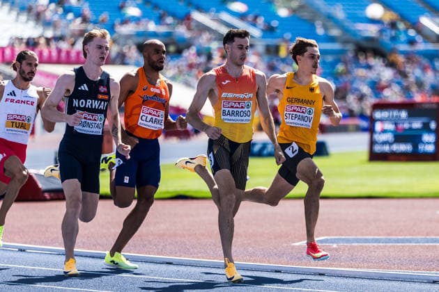 European Athletics Championships; Birmingham, 12.08.2026 BIRMINGHAM, UNITED KINGDOM - AUGUST 12: Alexander Stepanov (GER - Germany), David Barroso (ESP - Spain), Ryan Clarke (NED - Netherlands), Tobias Gronstad (NOR - Norway) compete in the semi final of the mens 800 m on August 12, 2026 in Birmingham, United Kingdom. *** European Athletics Championships, Birmingham, August 12, 2026 BIRMINGHAM, UNITED KINGDOM AUGUST 12 Alexander Stepanov GER Germany, David Barroso ESP Spain, Ryan Clarke NED Netherlands, Tobias Gronstad NOR Norway compete in the semifinals of the men’s 800 m on August 12, 2026, in Birmingham, United Kingdom Copyright: xBEAUTIFULxSPORTS UlfxSchillerx