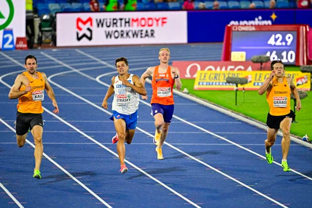 Niklas KAUL (Germany, USC Mainz, 100m DECATHLON Men) und Amadeus GRAEBER (Germany, Eintracht Frankfurt, 100m DECATHLON Men) GBR, European Athletics Championships, Athletics, 12.08.2026, GBR, European Athletics Championships, Athletics, 12.08.2026, Birmingham *** Niklas KAUL (Germany), USC Mainz, Men s 100m Decathlon, and Amadeus GRAEBER (Germany), Eintracht Frankfurt, Men s 100m Decathlon (GBR), European Athletics Championships, Athletics, August 12, 2026, GBR, European Athletics Championships, Athletics, August 12, 2026, Birmingham Copyright: xEibnerxPressefoto JanxPapenfussx EP_JPS