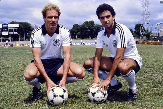 Archive photos of the week: SPORT, Week 33