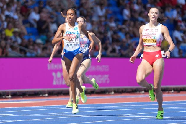 European Athletics Championships in Birmingham, United Kingdom, August 13, 2026. Czech Lourdes Gloria Manuel, left, and Natalia Bukowiecka (POL) compete during Women s 400 m - Semifinals. (CTKxPhoto JaroslavxSvoboda) CTKPhotoP2026081304246  CTKPhotoP2026081304246