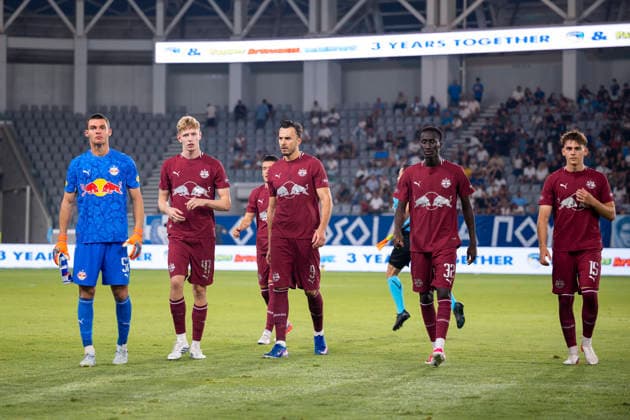 SOCCER - UEFA EL, Pafos vs RBS LIMASSOL,CYPRUS,13.AUG.26 - SOCCER - UEFA Europa League, qualification, Pafos FC vs Red Bull Salzburg. Image shows Christian Zawieschitzky, Valentin Zabransky, Haris Tabakovic, Abubakr Barry and Bartosz Mazurek (RBS).  GEPAxpictures xXenophonxKarakalo