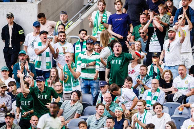 260813 Supporters of Hammarby reacts during the UEFA Conference League qualifying football match between Hammarby and Rakow on August 13, 2026 in Stockholm. Photo: Kenta Jönsson BILDBYRAN COP 210 KJ0361 fotboll football soccer fotball uefa conference league conference league hammarby rakow bbeng publik *** August 13, 2026: Hammarby supporters react during the UEFA Conference League qualifying soccer match between Hammarby and Rakow on August 13, 2026 in Stockholm. Photo by Kenta Jönsson, BILDBYRAN COP 210 KJ0361: soccer, football, UEFA Conference League, Hammarby, Rakow, BBENG, audience  Copyright: KENTAxJÖNSSON BB260813KJ028