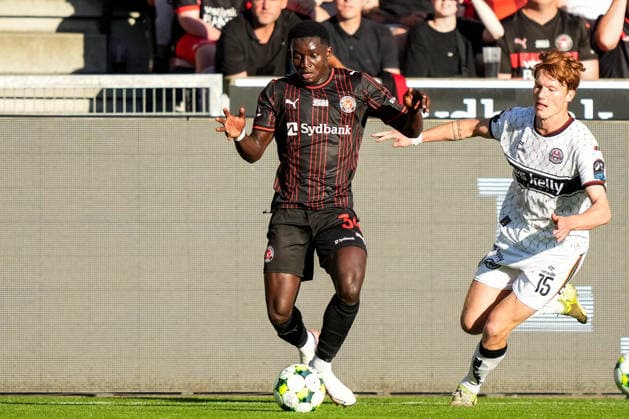 UEFA Europa Conference League Third Qualifying Round Second Leg, MCH Arena, Denmark 13 8 2026 FC Midtjylland vs Bohemians Midtjylland™s Abdou Aziz Ndiaye is pursued by Bohemians™ Senan Mullen Abdou Aziz Ndiaye is pursued by Senan Mullen 13 8 2026  Copyright: xx 20260813-201111-L-2