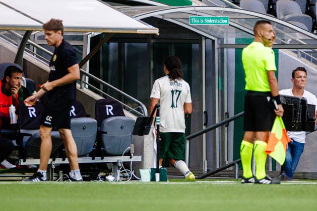 260813 Amin Boudri of Hammarby receives a red card during the UEFA Conference League qualifying football match between Hammarby and Rakow on August 13, 2026 in Stockholm. Photo: Kenta Jönsson BILDBYRAN COP 210 KJ0361 fotboll football soccer fotball uefa conference league conference league hammarby rakow bbeng *** August 13, 2026: Amin Boudri of Hammarby receives a red card during the UEFA Conference League qualifying soccer match between Hammarby and Rakow on August 13, 2026 in Stockholm. Photo by Kenta Jönsson, BILDBYRAN COP 210 KJ0361 soccer football fotball UEFA Conference League Conference League Hammarby Rakow bbeng  Copyright: KENTAxJÖNSSON BB260813KJ035