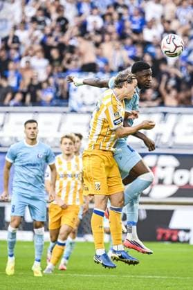 IFK Goteborg s August Erlingmark and Gent s Josue Vergara pictured in action during a game between Belgian KAA Gent and Swedish IFK Goteborg , in Gent, Belgium, on Thursday 13 August 2026, a return leg game in the third qualifying round of the UEFA Conference League competition. Gent won 0-1 the first leg. TOM GOYVAERTS TomxGoyvaerts  x183314617x