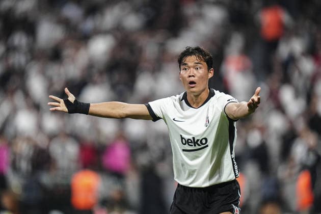 Besiktas v Hradec Kralove - UEFA Europa League ISTANBUL, TURKIYE - AUGUST 13: Besiktas player Hyeon-Gyu Oh (9) protests a referee decision during the UEFA Europa League third qualifying round second-leg match between Besiktas and Hradec Kralove at Tupras Stadium in Istanbul, Turkiye on August 13, 2026. Agit Erdi Ulukaya Anadolu Istanbul Turkey. Editorial use only. Please get in touch for any other usage.  Copyright: x2026xAnadoluxAgitxErdixUlukayax