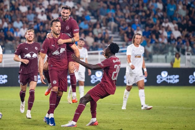 SOCCER - UEFA EL, Pafos vs RBS LIMASSOL,CYPRUS,13.AUG.26 - SOCCER - UEFA Europa League, qualification, Pafos FC vs Red Bull Salzburg. Image shows the rejoicing of Haris Tabakovic (RBS) with his team.  GEPAxpictures xXenophonxKarakalos
