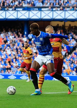 Rangers v Jagiellonia BiaÅ‚ystok UEFA Europa League Emmanuel Fernandez of Rangers controls the ball during the UEFA Europa League Third Qualifying Round Second Leg match at Ibrox Stadium, Glasgow 13 08 2026 UK Newspapers OUT Copyright: xFredxPalmerx FIL-23767-0065