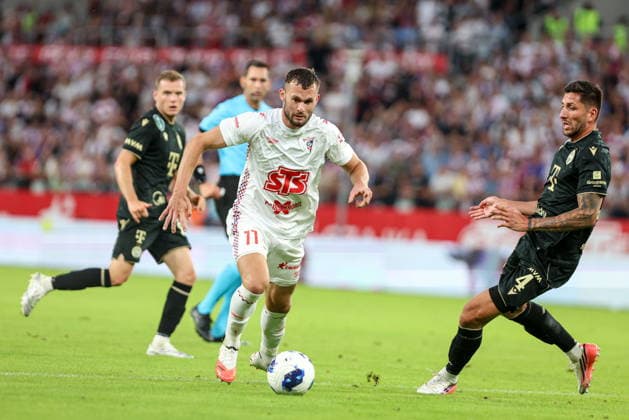 13.08.2026, Zabrze Liga Europy UEFA sezon 2026 27 runda III kwalifikacji, Gornik Zabrze - Ferencvaros Budapeszt - UEFA Europa League football Match season 2026 27 round III qualification Gornik Zabrze - Ferencvaros Budapest Nz. Erik Prekop Mariano Gomez Fot. Michal Chwieduk Arena Akcji NEWSPIX.PL --- newspix.pl 