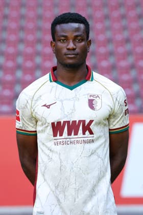 Uchenna Ogundu; FC Augsburg 1907 1. BL, Porträttermin 2026 2027, Spielerporträts Augsburg Bayern Deutschland *** Uchenna Ogundu, FC Augsburg 1907, Bundesliga 1, Photo Shoot 2026–2027, Player Profiles: Augsburg, Bavaria, Germany Copyright: ximago kolbert-press ChristianxKolbertx