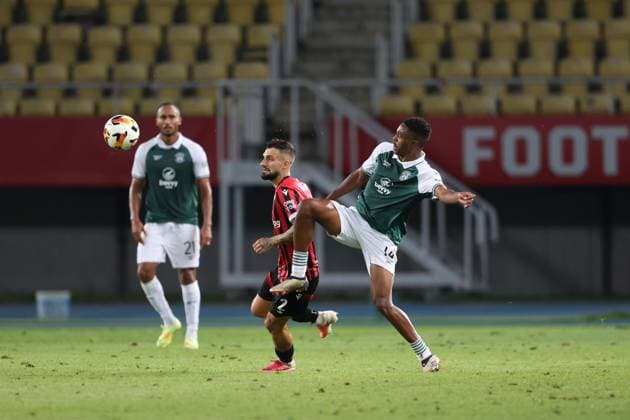 Aleksander Trumci of KF Shkendija and Miguel Chaiwa of Hibernian Shkendija v Hibernian, UEFA Conference League, 3rd Qualifying Round, Second Leg, Football, Nacionalna Arena Toe Proeski, Skopje, North Macedonia - 13 Aug 2026Skopje Nacionalna Arena Tose Proeski United Kingdom  Copyright: xNikolaxKrstic Shutterstockx 17069367az