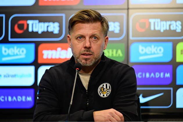 Besiktas v Hradec Kralove - UEFA Europa League ISTANBUL, TURKIYE - AUGUST 13 : Hradec Kralove Head Coach David Horejs and player Filip Cihak speak during a press conference, PK, Pressekonferenz following the UEFA Europa League third qualifying round second leg match between Besiktas and Hradec Kralove at Tupras Stadium on August 13, 2026 in Istanbul, Turkiye. Cem Tekkesinoglu Anadolu Istanbul Turkey. Editorial use only. Please get in touch for any other usage.  Copyright: x2026xAnadoluxCemxTekkesinoglux