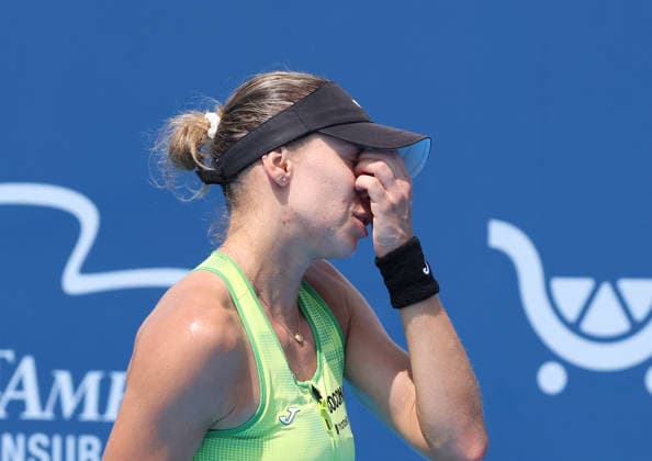 August 13, 2026, Mason, Ohio, USA: MAGDA LINETTE of Poland during the match against G. Ruse of Romania in the first round of tennis tournament WTA, Tennis Damen 1000 Cincinnati Open in Mason, USA. Linette lost 0:6, 3:6. Tennis: Cincinnati Open - Magda Linette 0:6, 3:6 Elena Gabriela Ruse  - ZUMAc278 20260813_zsp_c278_013 Copyright: xMarcinxCholewinskix