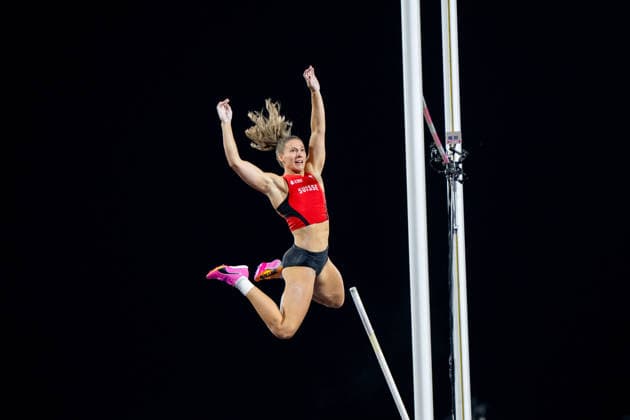 13.08.2026, GBR, Leichtathletik, Europameisterschaft 2026, Abendsession Tag 4, Birmingham Angelica Moser ( Schweiz ) jubelt über den Sprung zu Sieg und Gold Medaille, Stabhochsprung Damen, Finale Birmingham Alexander Stadium England Großbritannien *** August 13, 2026, GBR, Track and Field, 2026 European Championships, Evening Session, Day 4, Birmingham: Angelica Moser of Switzerland celebrates her winning jump and gold medal, Women’s Pole Vault, Final, Alexander Stadium, Birmingham, England, United Kingdom Copyright: xNordphoto Memmlerx