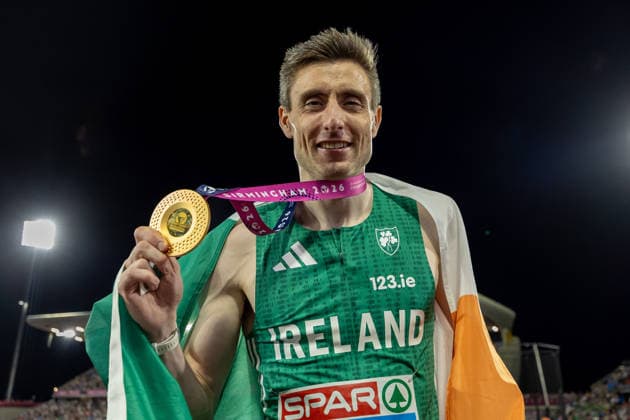 2026 European Athletics Championships, Alexander Stadium, Birmingham, England 13 8 2026 Men™s 800m Final Ireland™s Mark English celebrates with his gold medal Mark English celebrates with his gold medal 13 8 2026  Copyright: xx MT2_3393