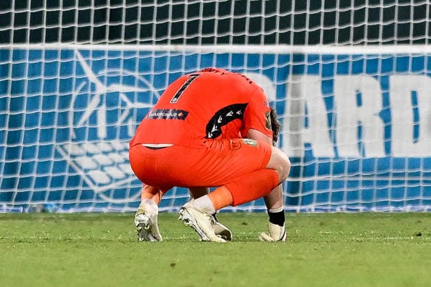 UEFA Europa League Third Qualifying Round Second Leg, Egnatia Arena, Albania 13 8 2026 KF Egnatia vs Shamrock Rovers Shamrock Rovers goalkeeper Ed McGinty dejected after the match Ed McGinty dejected after the match 13 8 2026  Copyright: xInphox DSC_2090