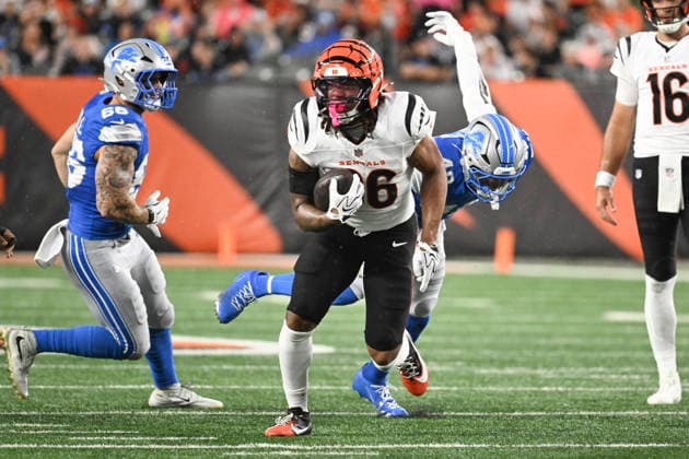 NFL, American Football Herren, USA 2026: Detroit Lions Vs Cincinnati Bengals AUG 13 August 13, 2026: Cincinnati Bengals running back Kendall Milton (36) carries the ball against the Detroit Lions in their game in Cincinnati, Ohio. Brent Clark Cal Media (Credit Image: Â Brent Clark Cal Sport Media) Cincinnati Oh USA EDITORIAL USE ONLY Copyright: xx ZUMA-20260813_zma_c04_018.jpg BrentxClarkx csmphotothree510898