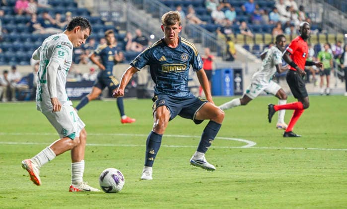 August 13, 2026, Chester, Pennsylvania, United States: Santos Laguna player, KEVIN PICON (22) in action against Philadelphia Union player, FINN SUNDSTROM (66) during the Leagues Cup match at Subaru Park in Chester PA Soccer 2026: Santos Laguna 2 : 0 Philadelphia Union  - ZUMArf1_ 20260813_zaf_rf1_016 Copyright: xRickyxFitchettx