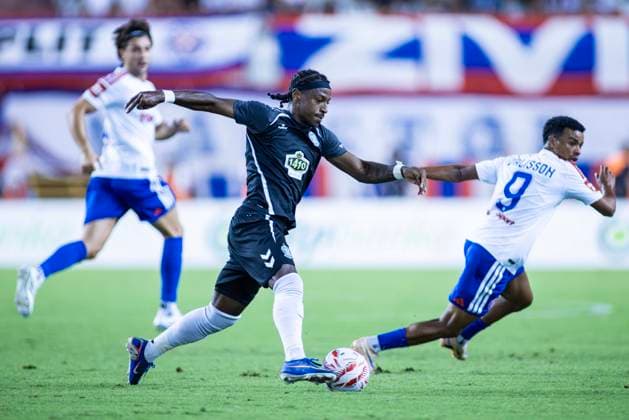 August 13, 2026, Split, Dalmatia, Croatia: Bryan Teixeira (FK Zalgiris) 70 in action with the ball during the second leg of the UEFA Europa Conference League third qualifying round match between HNK Hajduk Split (CRO) and FK Zalgiris (LTU) at Poljud Stadium. On photo Dalisson De Almeida (HNK HAJDUK SPLIT) 9 and Bryan Teixeira (FK Zalgiris) 70. Split Croatia - ZUMAp210 20260813_zsp_p210_021 Copyright: xMajaxPrgometx