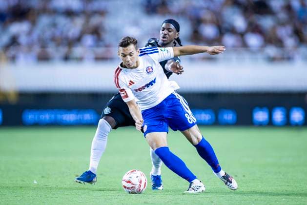 August 13, 2026, Split, Dalmatia, Croatia: Niko Sigur ( HNK Hajduk Split) 8 in action with the ball during the second leg of the UEFA Europa Conference League third qualifying round match between HNK Hajduk Split (CRO) and FK Zalgiris (LTU) at Poljud Stadium. On photo Niko Sigur (HNK HAJDUK SPLIT) 8 and Bryan Teixeira (FK Zalgiris) 70. UEFA Conference League Third Qualifying Round: HNK HAJDUK SPLIT - FK Zalgiris 4:0  - ZUMAp210 20260813_zsp_p210_005 Copyright: xMajaxPrgometx