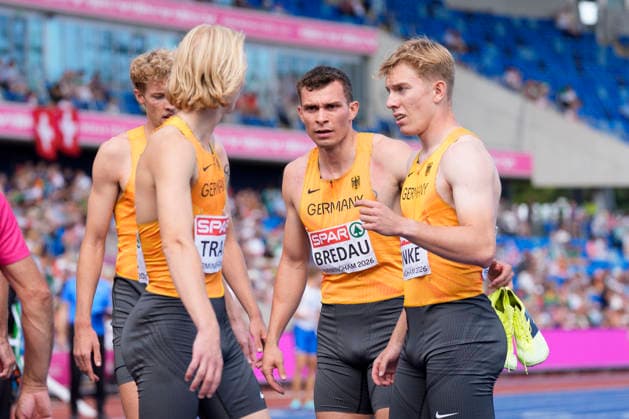 BIRMINGHAM, GREAT BRITAIN - AUGUST 14, 2026 : Germany in the 4x400m relay: Thilo TRAUE (GER Germany), Thorben FINKE (GER Germany), Manuel SANDERS (GER Germany) and Jean Paul BREDAU (GER Germany)competing during the European Athletics Championships at Alexander Stadium on August 14, 2026 in Birmingham, Great Britain. Great Britain Copyright: xLeahxKohringx