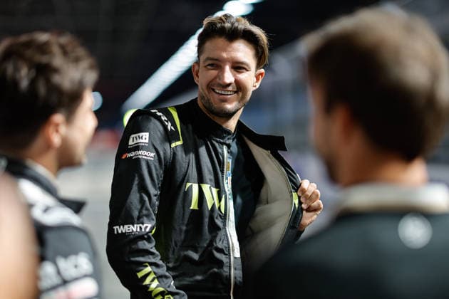 2026 FORMULA E LONDON ePRIX DENNIS Jake (gbr), Andretti Formula E, Porsche 99X Electric, portrait during the London ePrix, 16th and 17th round of the 2025-26 ABB FIA Formula E World Championship, WM, Weltmeisterschaft on the ExCel London Circuit from August 14 to 16, 2026 in London, United Kingdom - LondonUnited Kingdom  Copyright: xPauloxMariax