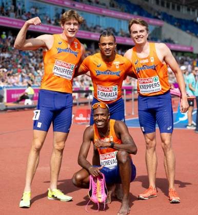 BIRMINGHAM - Liemarvin Bonevacia, Eugene Omalla, Jonas Phijffers and Daan Kneppers in action during the men s 4x400 relay qualification on the fifth day of the European Athletics Championships. IRIS VAN DEN BROEK ANP xVIxANPxSportx xxANPxIVx 565448784 originalFilename: 565448784.jpg