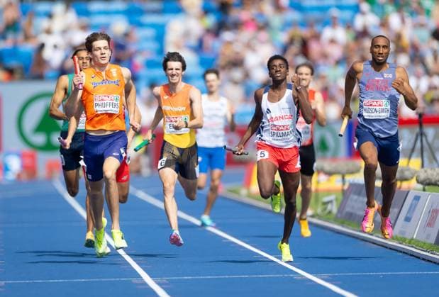 BIRMINGHAM - Jonas Phijffers in action during the men s 4x400 relay qualification on the fifth day of the European Athletics Championships. IRIS VAN DEN BROEK ANP xVIxANPxSportx xxANPxIVx 565449914 originalFilename: 565449914.jpg