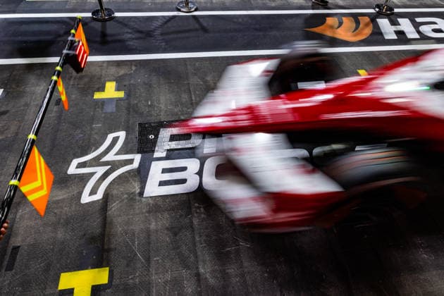 2026 FORMULA E LONDON ePRIX Pit boost Nissan Formula E Team, during the London ePrix, 16th and 17th round of the 2025-26 ABB FIA Formula E World Championship, WM, Weltmeisterschaft on the ExCel London Circuit from August 14 to 16, 2026 in London, United Kingdom -  Copyright: xGERMAINxHAZARDx