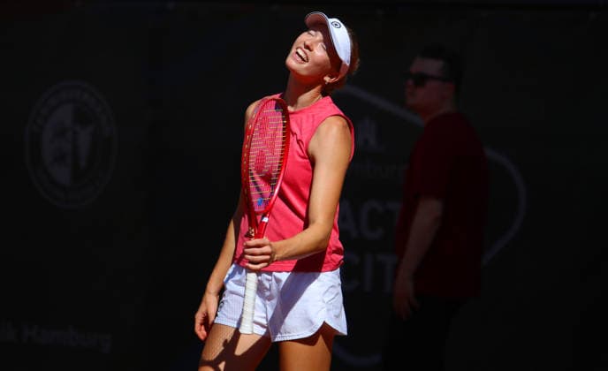 Tennisturnier Ladies & Gents Cup am Rothenbaum in Hamburg: Marie Vogt (Deutschland) reagiert nach einem verlorenen Ballwechsel. *** Ladies Gents Cup tennis tournament at Rothenbaum in Hamburg: Marie Vogt of Germany reacts after losing a rally