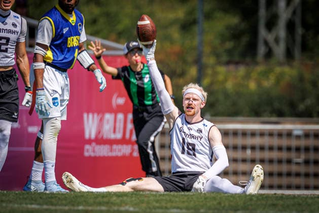 Germany (GER) vs. Brazil (BRA), Day 2 Men at IFAF Flag Football Championships Düsseldorf 2026, 14.08.2026 Duesseldorf, Germany - Aug. 14, 2026: Nora Cermak (GER 18) during the match between Germany (GER) vs. Brazil (BRA) on the second day of the Men IFAF Flag Football World Championships at the Bezirkssportanlage Duesseldorf Garath *** Germany GER vs. Brazil BRA, Day 2 Men s Division at the IFAF Flag Football Championships Düsseldorf 2026, August 14, 2026, Düsseldorf, Germany. Nora Cermak (GER 18) during the match between Germany (GER) and Brazil (BRA) on the second day of the Men’s IFAF Flag Football World Championships at the Bezirkssportanlage Düsseldorf Garath Copyright: xBEAUTIFULxSPORTS B.Hoffmannx