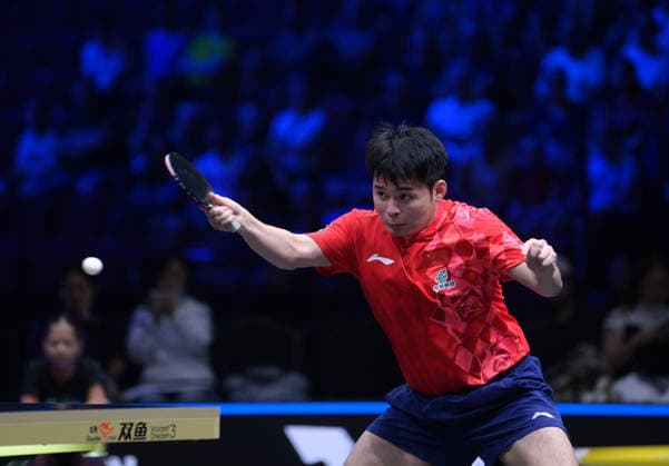 (260814) -- MALMO, Aug. 14, 2026 -- Lin Shidong competes during the men s singles round of 16 match between Lin Shidong of China and Alexis Lebrun of France at the WTT Europe Smash Sweden 2026 in Malmo, Sweden, Aug. 14, 2026. ) (SP)SWEDEN-MALMO Table tennis, Tischtennis WTT EUROPE SMASH 2026-MEN S SINGLES WengxXinyang 