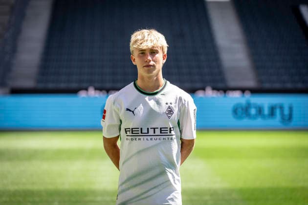 Fritz Fleck Portrait 2026 2027 Borussia Mönchengladbach am 13.08.2026 1.BL Porträttermin 2026 2027 *** Fritz Fleck Portrait 2026 2027 Borussia Mönchengladbach on August 13, 2026, Bundesliga 1 Portrait Session 2026 2027