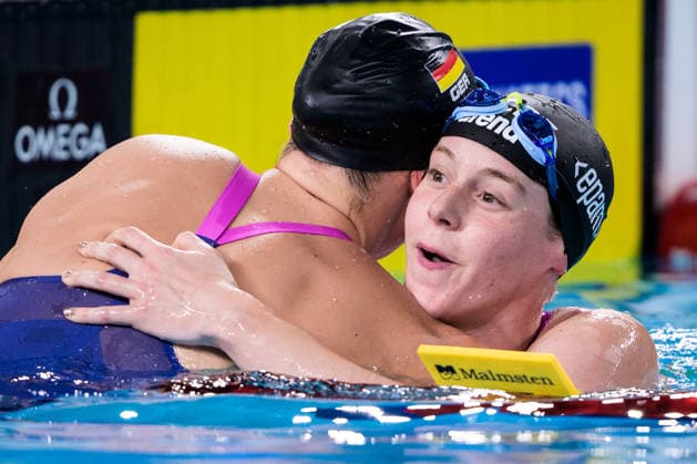 260814 Angelina Köhler of Germany and Roos Vanotterdijk of Belgium after competing in women™s 100 meters butterfly swimming final during day 15 of the 2026 European Aquatics Championships on August 14, 2026 in Saint-Denis. Photo: Joel Marklund BILDBYRAN kod JM JM0843 bbeng simning swimming svomming 2026 european aquatics championships em dam *** August 14, 2026: Angelina Köhler of Germany and Roos Vanotterdijk of Belgium after competing in the women’s 100-meter butterfly swimming final on Day 15 of the 2026 European Aquatics Championships on August 14, 2026 in Saint Denis. Photo by Joel Marklund. BILDBYRAN code JM JM0843 bbeng swimming 2026 European Aquatics Championships EM women’s  Copyright: JOELxMARKLUND BB260814JM168