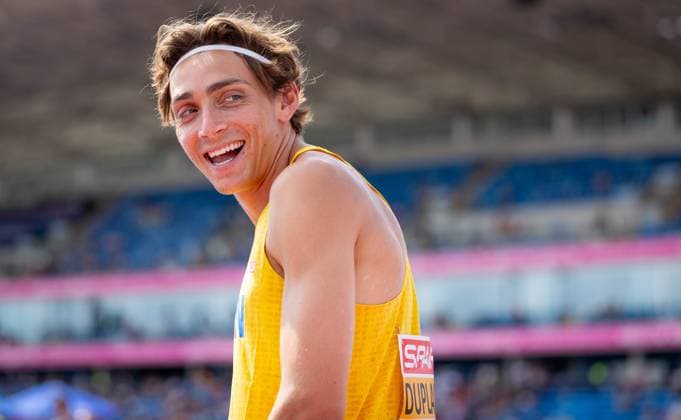 Sport Bilder des Tages BIRMINGHAM - Armand Duplantis during the pole vault qualification on the fifth day of the European Athletics Championships. IRIS VAN DEN BROEK ANP xVIxANPxSportx xxANPxIVx 565469680 originalFilename: 565469680.jpg