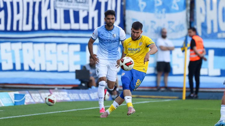 Braunschweig vs Bochum, 2. BL Braunschweig, 14.08.2026, Fußball, Herren, 2. BL, Saison 2026 2027, Eintracht Braunschweig vs. VfL Bochum: Mehmet Can Aydin (Eintracht Braunschweig), (DFL DFB REGULATIONS PROHIBIT ANY USE OF PHOTOGRAPHS as IMAGE SEQUENCES and or QUASI-VIDEO) Stadion an der Hamburger Straße Niedersachsen Deutschland *** Braunschweig vs. Bochum, 2nd Bundesliga Braunschweig, August 14, 2026, Soccer, Men s, 2nd Bundesliga, 2026–2027 Season, Eintracht Braunschweig vs. VfL Bochum, Mehmet Can Aydin, Eintracht Braunschweig; DFL and DFB regulations prohibit any use of photographs as image sequences and or quasi-video. Stadion an der Hamburger Straße, Lower Saxony, Germany