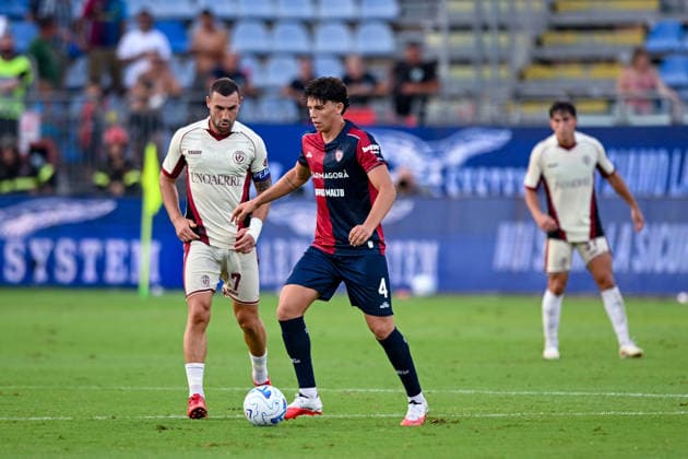 Cagliari s Alessandro Gianni Romano in action during the Coppa Italia Frecciarossa soccer match between Cagliari Calcio and Arezzo at the Unipol Domus in Cagliari, Sardinia - Friday 14th august 2026. - Soccer  Copyright: x Â®xGianlucaxZuddas LaPressex