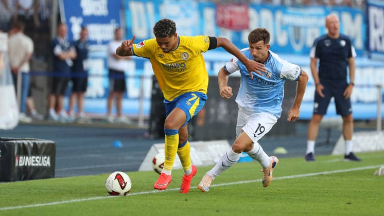 Braunschweig vs Bochum, 2. BL Braunschweig, 14.08.2026, Fußball, Herren, 2. BL, Saison 2026 2027, Eintracht Braunschweig vs. VfL Bochum: Yann Sturm (Eintracht Braunschweig), Daniel Hanslik (VfL Bochum) (DFL DFB REGULATIONS PROHIBIT ANY USE OF PHOTOGRAPHS as IMAGE SEQUENCES and or QUASI-VIDEO) Stadion an der Hamburger Straße Niedersachsen Deutschland *** Braunschweig vs. Bochum, 2nd Bundesliga Braunschweig, August 14, 2026, Soccer, Men s, 2nd Bundesliga, 2026–2027 Season, Eintracht Braunschweig vs. VfL Bochum; Yann Sturm (Eintracht Braunschweig), Daniel Hanslik (VfL Bochum); DFL and DFB regulations prohibit any use of photographs as image sequences and or quasi-video; Stadion an der Hamburger Straße, Lower Saxony, Germany