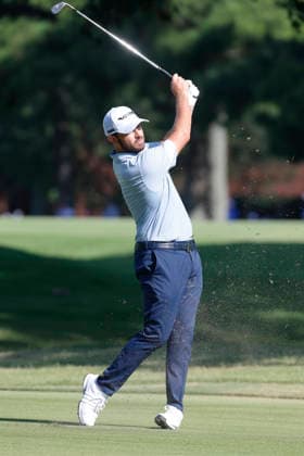 MEMPHIS, TN - AUGUST 14: Patrick Cantlay of the United States during the second round of the FedEx St. Jude Championship, August 14, 2026, at TPC Southwind in Memphis, Tennessee. (Photo by Matthew Maxey Icon Sportswire) GOLF: AUG 14 PGA, Golf Herren FedEx St. Jude Championship EDITORIAL USE ONLY Icon260814019