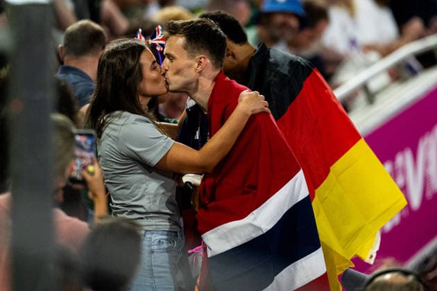 260814 Karsten Warholm of Norway with girlfriend Oda Djupvik after men s 400 meter hurdles final during day 5 of the 2026 European Athletics Championships on August 14, 2026 in Birmingham. Photo: Mathias Bergeld BILDBYRAN kod MB MT1070 friidrott athletics friidrett friidrotts-em em friidretts-em 2026 european athletics championships day 5 bbeng *** August 14, 2026: Karsten Warholm of Norway with his girlfriend Oda Djupvik after the men’s 400-meter hurdles final on Day 5 of the 2026 European Athletics Championships on August 14, 2026 in Birmingham. Photo by Mathias Bergeld. BILDBYRAN code MB MT1070. track and field, athletics, friidrett, friidrotts EM, 2026 European Athletics Championships, Day 5, bbeng  Copyright: MATHIASxBERGELD BB260814MB107