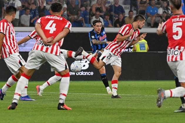 SOCCER - Friendly Match - Atalanta BC vs. Athletic Club Photo by IPA ABACAPRESS.COM87480934 - Nicola ZALEWSKI (Atalanta BC) scoring a goal during the Atalanta BC vs. Athletic Club friendly soccer match in Bergamo, Italy, on August 14, 2026 Bergamo Italy  Copyright: xIPAxSport ABACAx