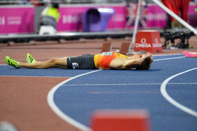 BIRMINGHAM, GREAT BRITAIN - August 14: Owe Fischer-Breiholz (Germany) lying on the track after the 400 metres hurdles final during the European Athletics Championships 2026 at Alexander Stadium in Birmingham, Great Britain (Photo by Sven Beyrich Sports Press Photo)  Copyright: xSvenxBeyrich SportsxPressxPhotox Sportspressphoto_SPR206506