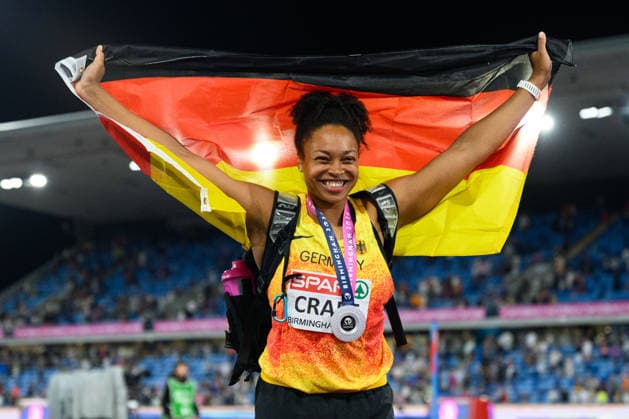 BIRMINGHAM, GREAT BRITAIN - August 14: Shanice Craft (Germany) with her silver medal after the discus throw final during the European Athletics Championships 2026 at Alexander Stadium in Birmingham, Great Britain (Photo by Sven Beyrich Sports Press Photo)  Copyright: xSvenxBeyrich SportsxPressxPhotox Sportspressphoto_SPR206538