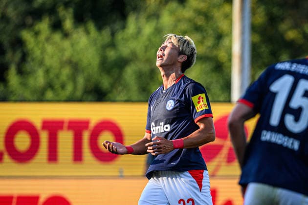 Fußball I Herren I Saison 2026-2027 I 2. Bundesliga I 2. Spieltag I Holstein Kiel - FC St. Pauli I 14.08.2026 Hiroki Sekine (32, Holstein Kiel) Kiel Holstein-Stadion Schleswig-Holstein Deutschland *** Soccer I Men s I 2026–2027 Season I 2. Bundesliga I Matchday 2 I Holstein Kiel vs. FC St. Pauli I August 14, 2026 Hiroki Sekine 32, Holstein Kiel, Kiel Holstein Stadium, Schleswig-Holstein, Germany Copyright: xLobecax xHenningxRohlfsx