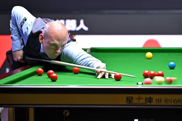 TAIYUAN, CHINA - AUGUST 14: Stuart Bingham of England plays a shot in the Quarterfinal match against Zhang Anda of China on day 7 of the 2026 World Snooker Tour China Open at Taiyuan Binhe Sports Center on August 14, 2026 in Taiyuan, Shanxi Province of China.  Copyright: xChinaxNewsxServicex 111660038545