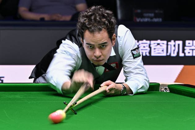 TAIYUAN, CHINA - AUGUST 14: Noppon Saengkham of Thailand plays a shot in the Quarterfinal match against Shaun Murphy of England on day 7 of the 2026 World Snooker Tour China Open at Taiyuan Binhe Sports Center on August 14, 2026 in Taiyuan, Shanxi Province of China.  Copyright: xChinaxNewsxServicex 111659983611
