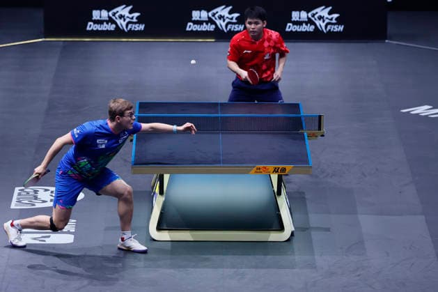 MALMO, SWEDEN - AUGUST 14: Lin Shidong of China competes in the Men s Singles Round of 16 match against Alexis Lebrun of France on Day 5 of Europe Smash Sweden 2026 at Malmo Arena on August 14, 2026 in Malmo, Sweden.  Copyright: xVCGx 111659996639